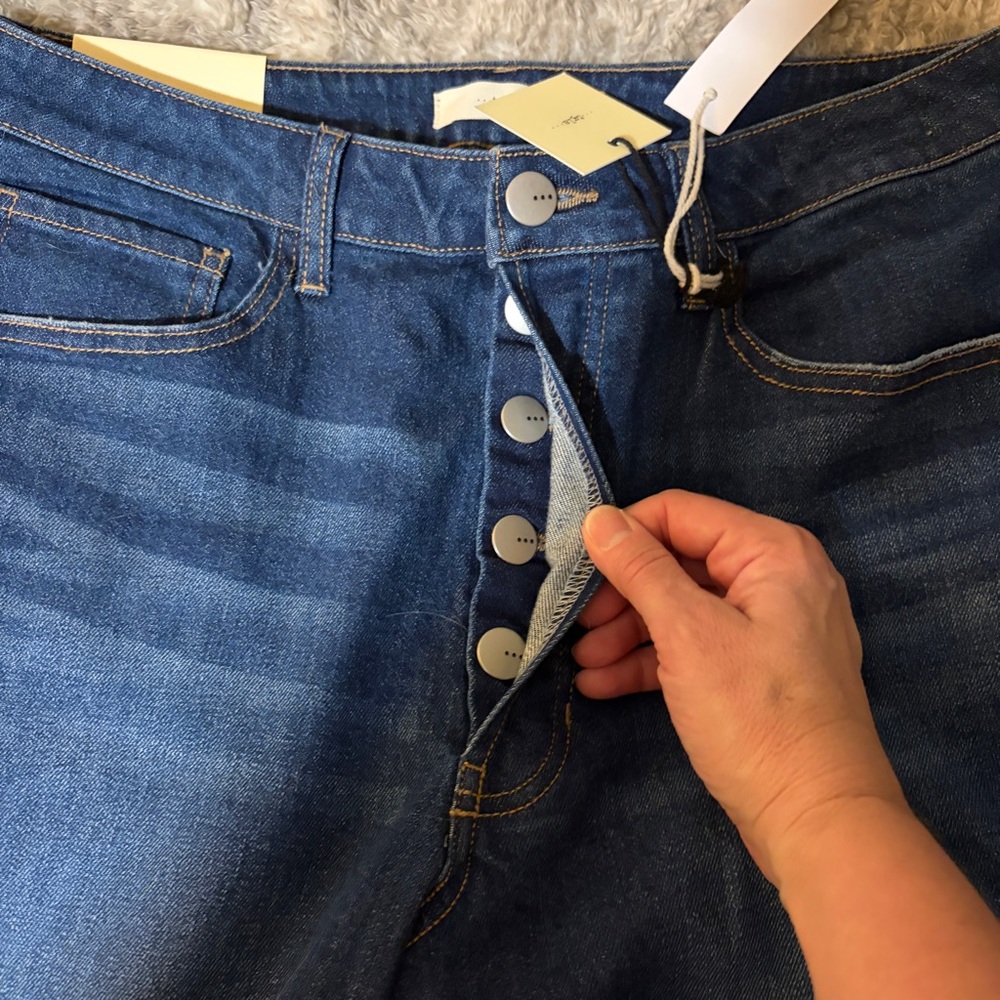 Women's Tgla Blue Jeans - Picture 14 of 14